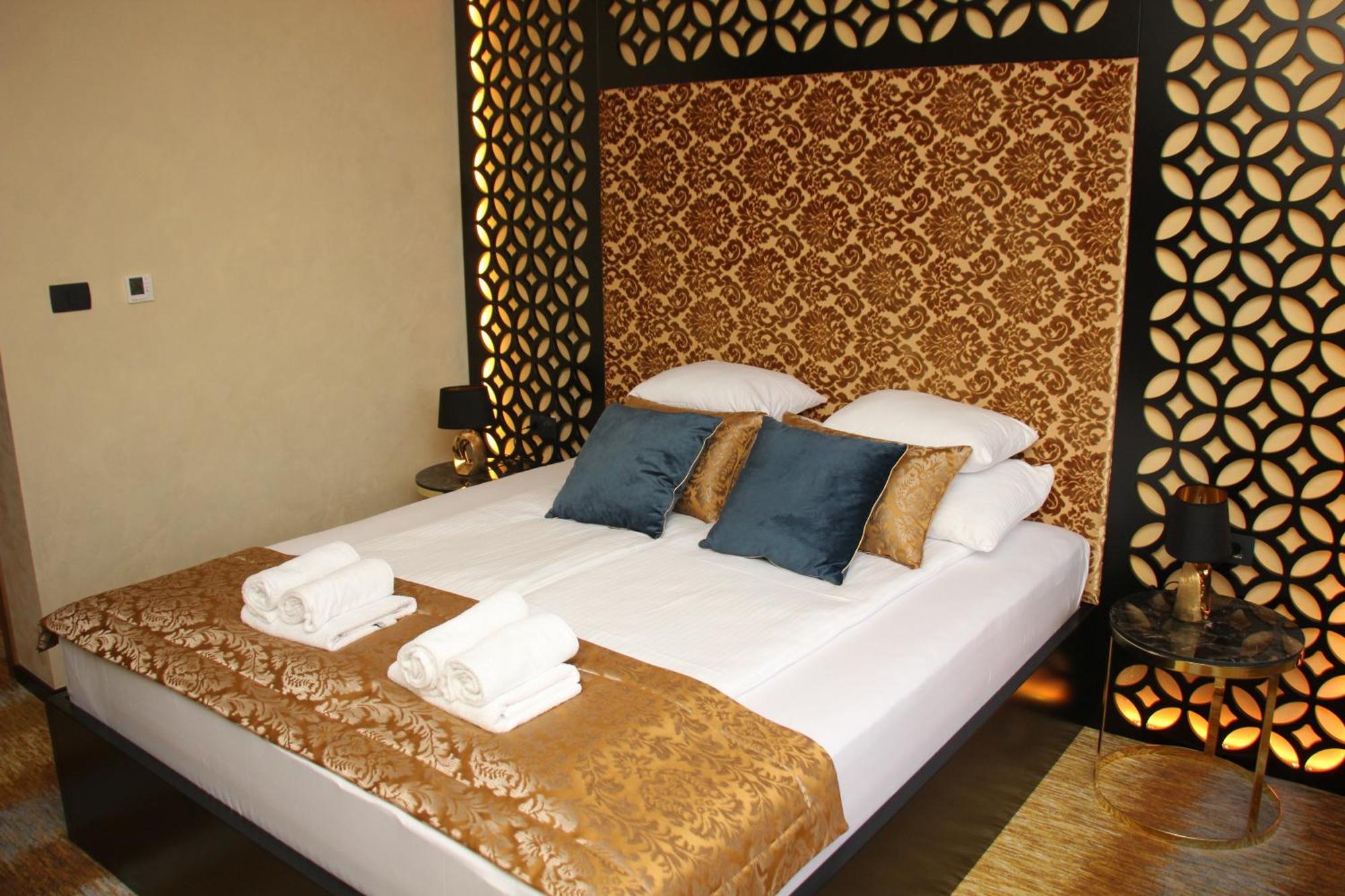 Carpe Diem Boutique Hotel 泽尼察 外观 照片