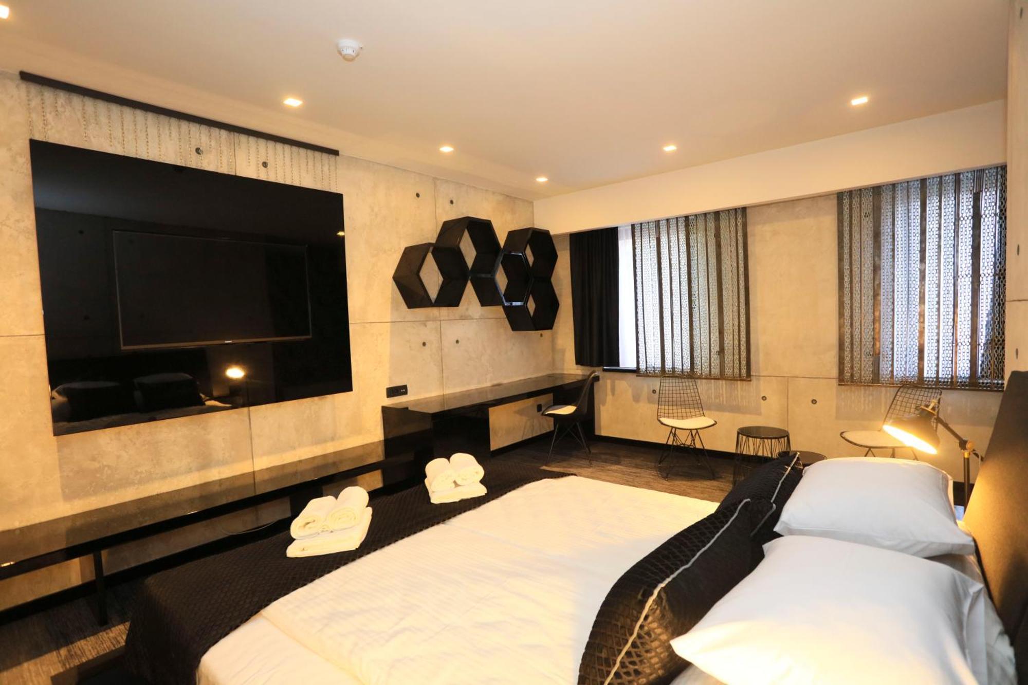 Carpe Diem Boutique Hotel 泽尼察 外观 照片