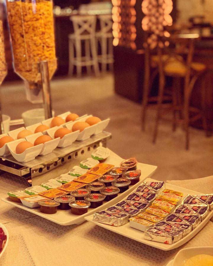 Carpe Diem Boutique Hotel 泽尼察 外观 照片