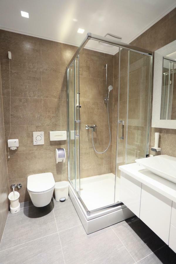 Carpe Diem Boutique Hotel 泽尼察 外观 照片
